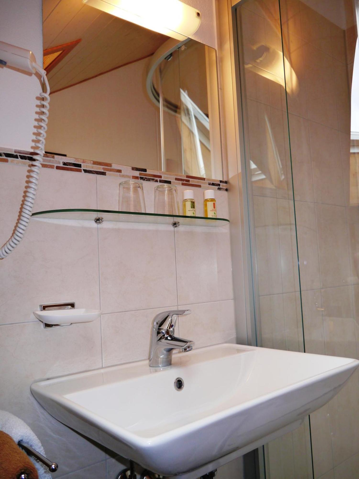 Kurbad Und Landhaus Siass Bad Kohlgrub Quarto foto